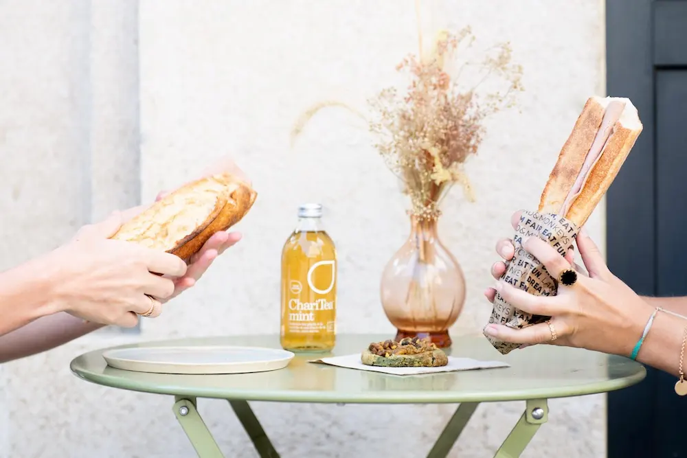 Land Monkeys August 2023 5278 – Le sandwich parisien 0 cochon, 0 lait de vache ! – Land&Monkeys